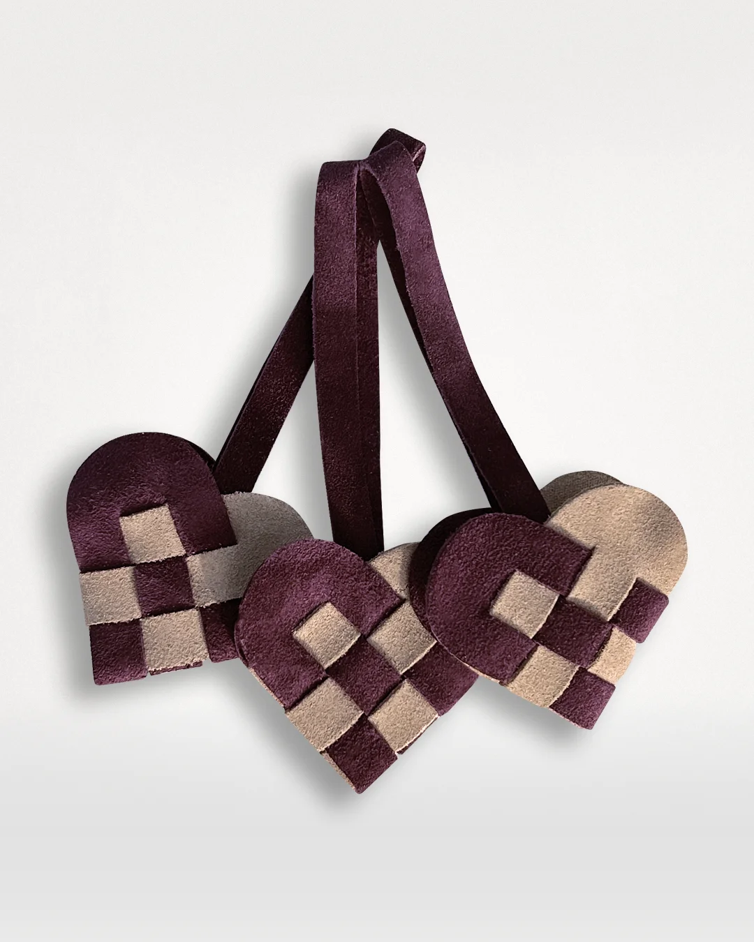 flettede Julehjerter i ruskind - burgundy og beige
